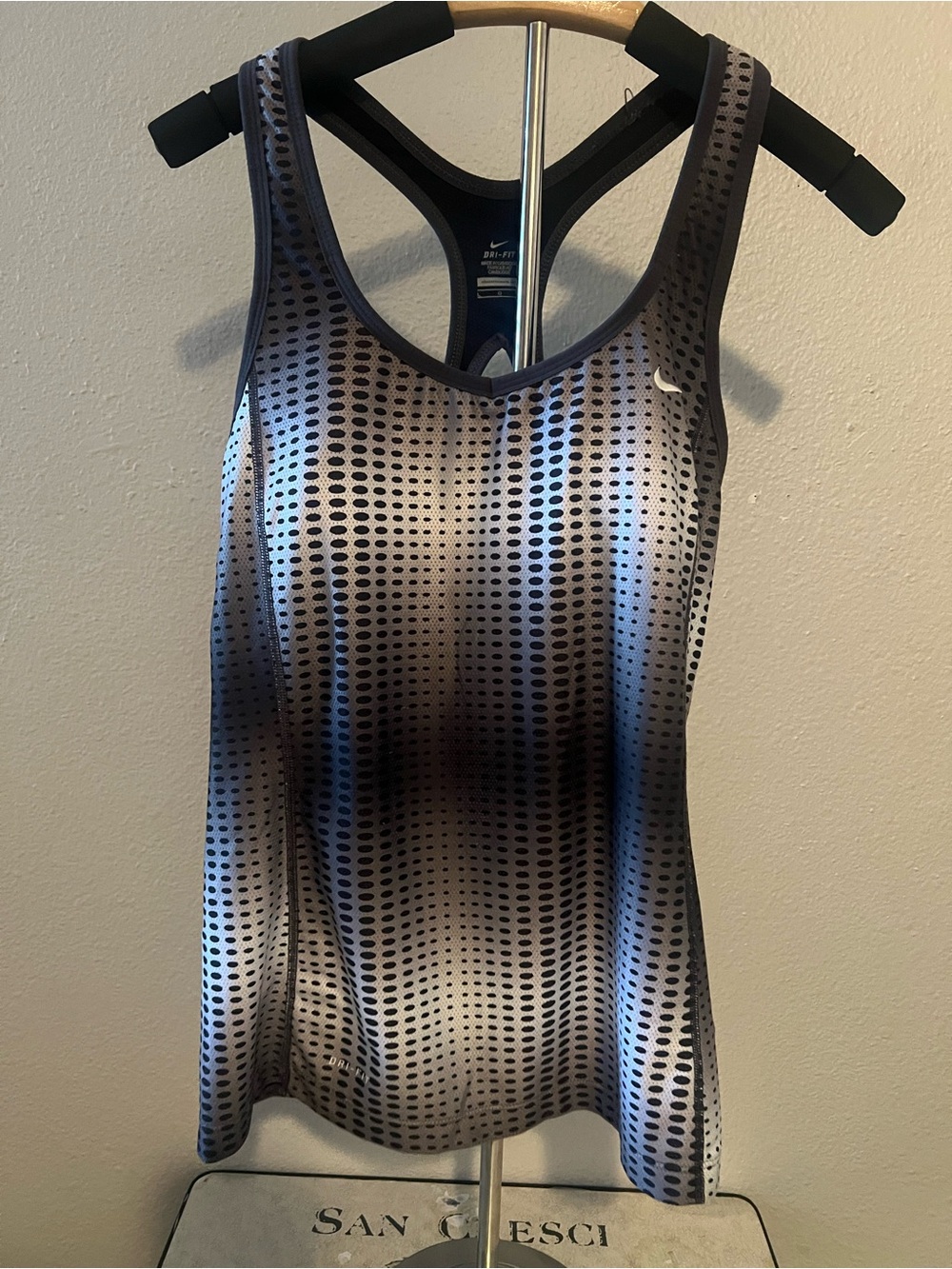 NIKE Dri-Fit Victory Is Mine Racerback Ombre Geometric padded Woman’s Size L